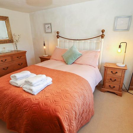 Meadow Cottage เคนดัล ภายนอก รูปภาพ
